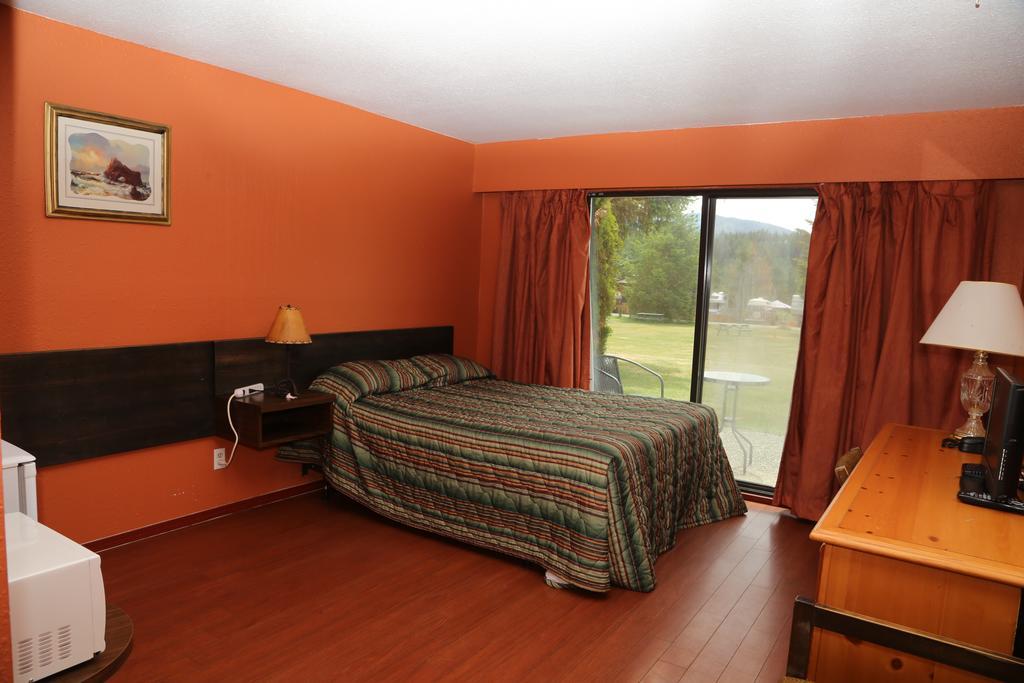Timberlodge Rv & Campground Port Alberni Eksteriør bilde