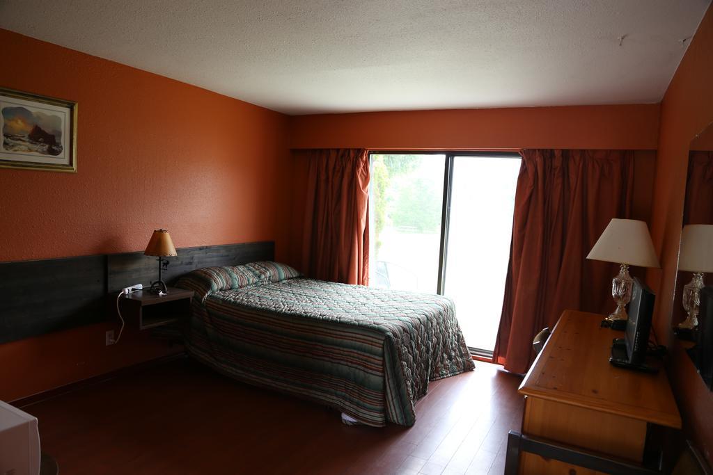 Timberlodge Rv & Campground Port Alberni Eksteriør bilde